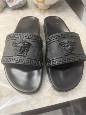 Versace Men's Pool slides